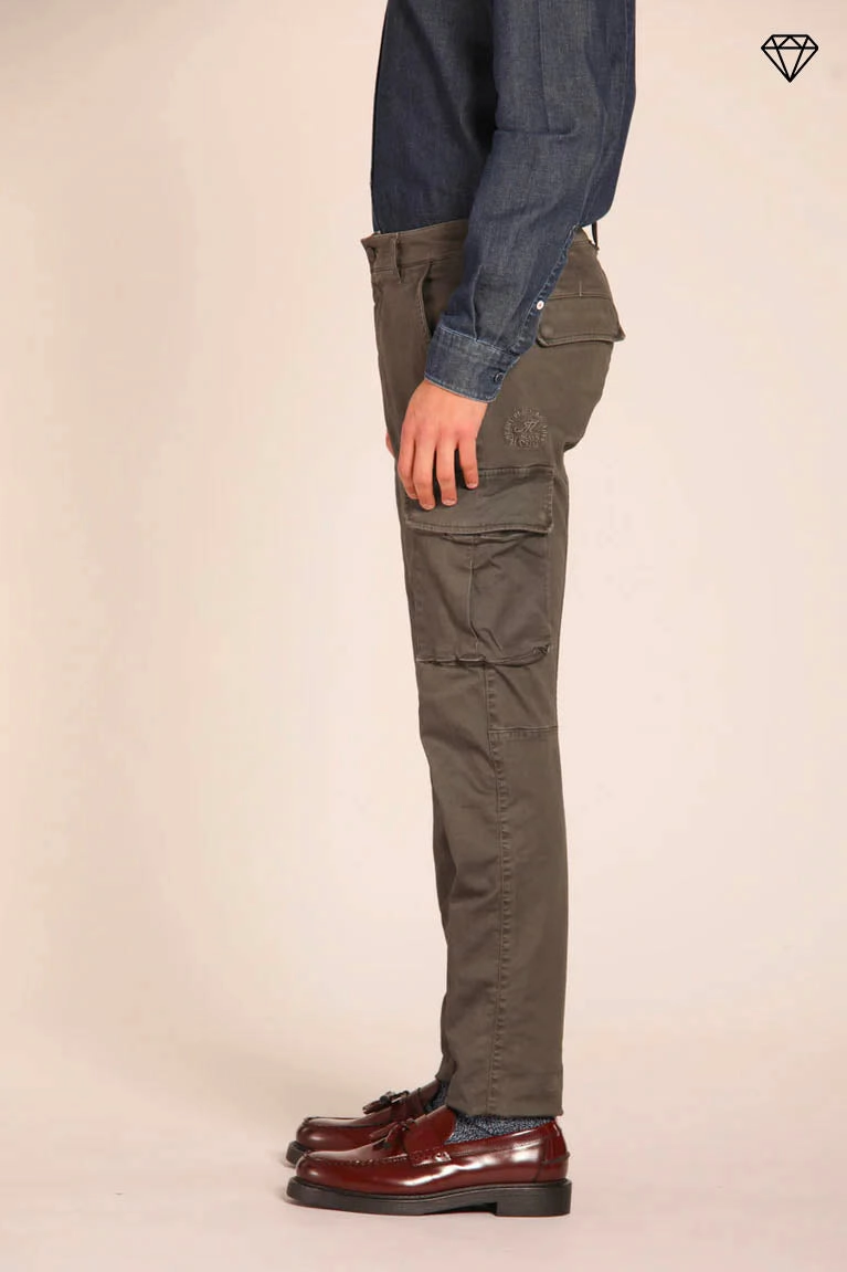 Chile men's cargo pants in gabardine extra slim fit ①