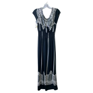 Dress Casual Maxi By just funky In Black & White, Size:S