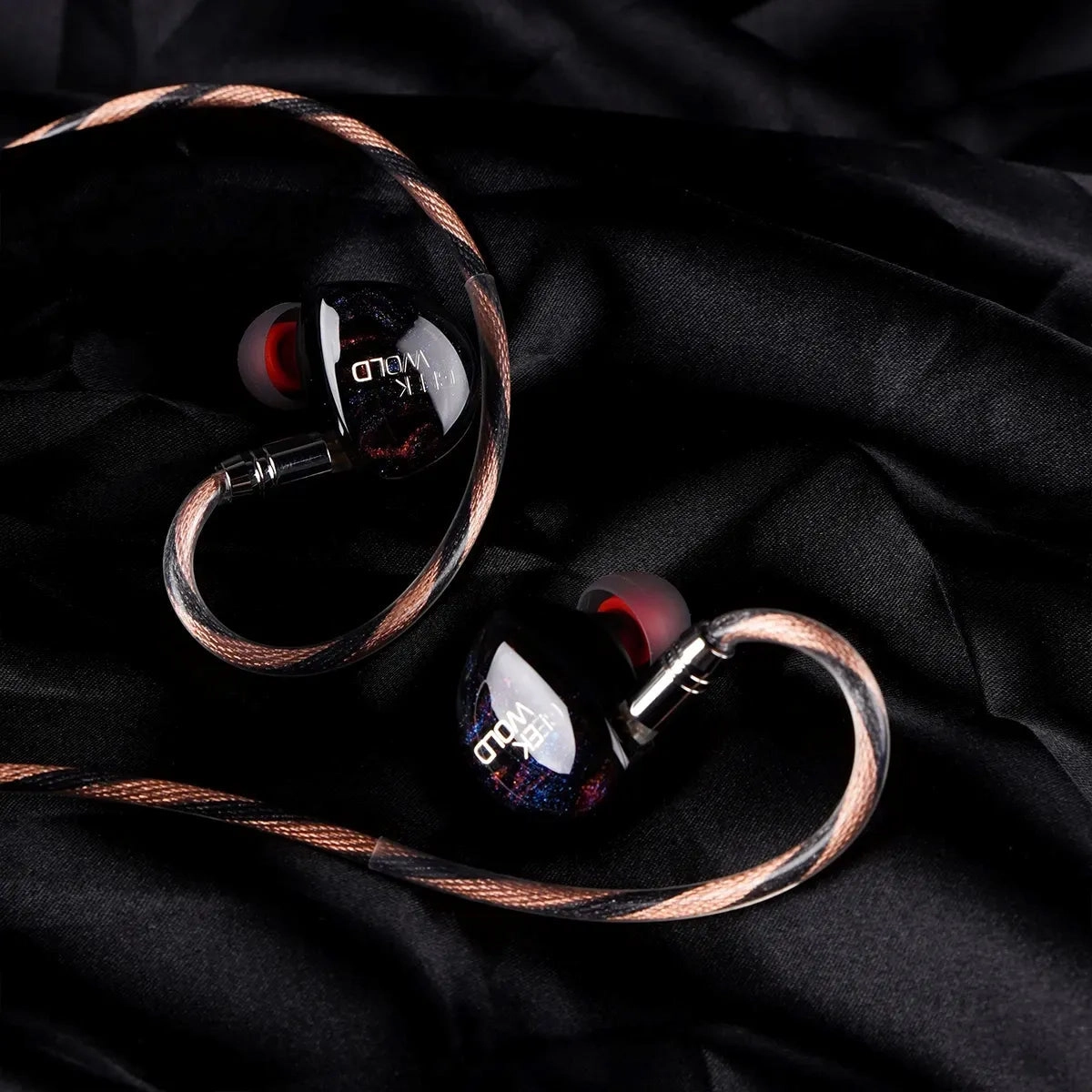 Geek Wold GK200 6BA 2DD 2PZT Hybrid Driver In-Ear Monitor