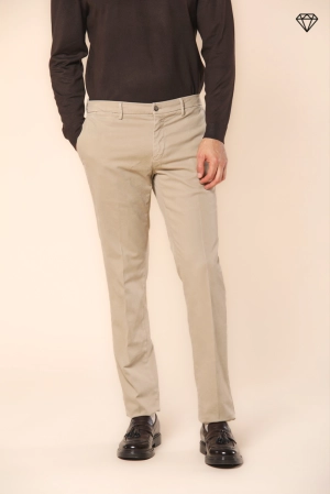 New York men's chino pants in gabardine stretch regular fit  ①