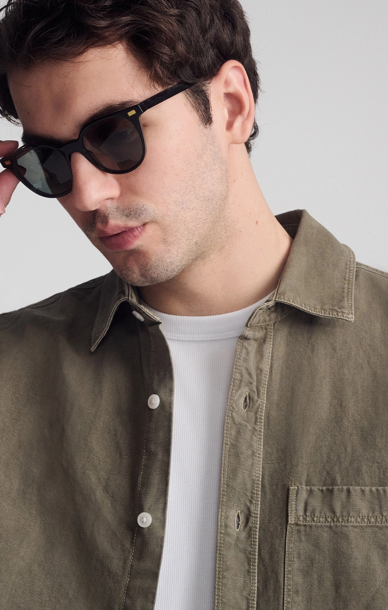 ONE POCKET LONG SLEEVE BUTTON-UP SHIRT IN BUNGEE CORD