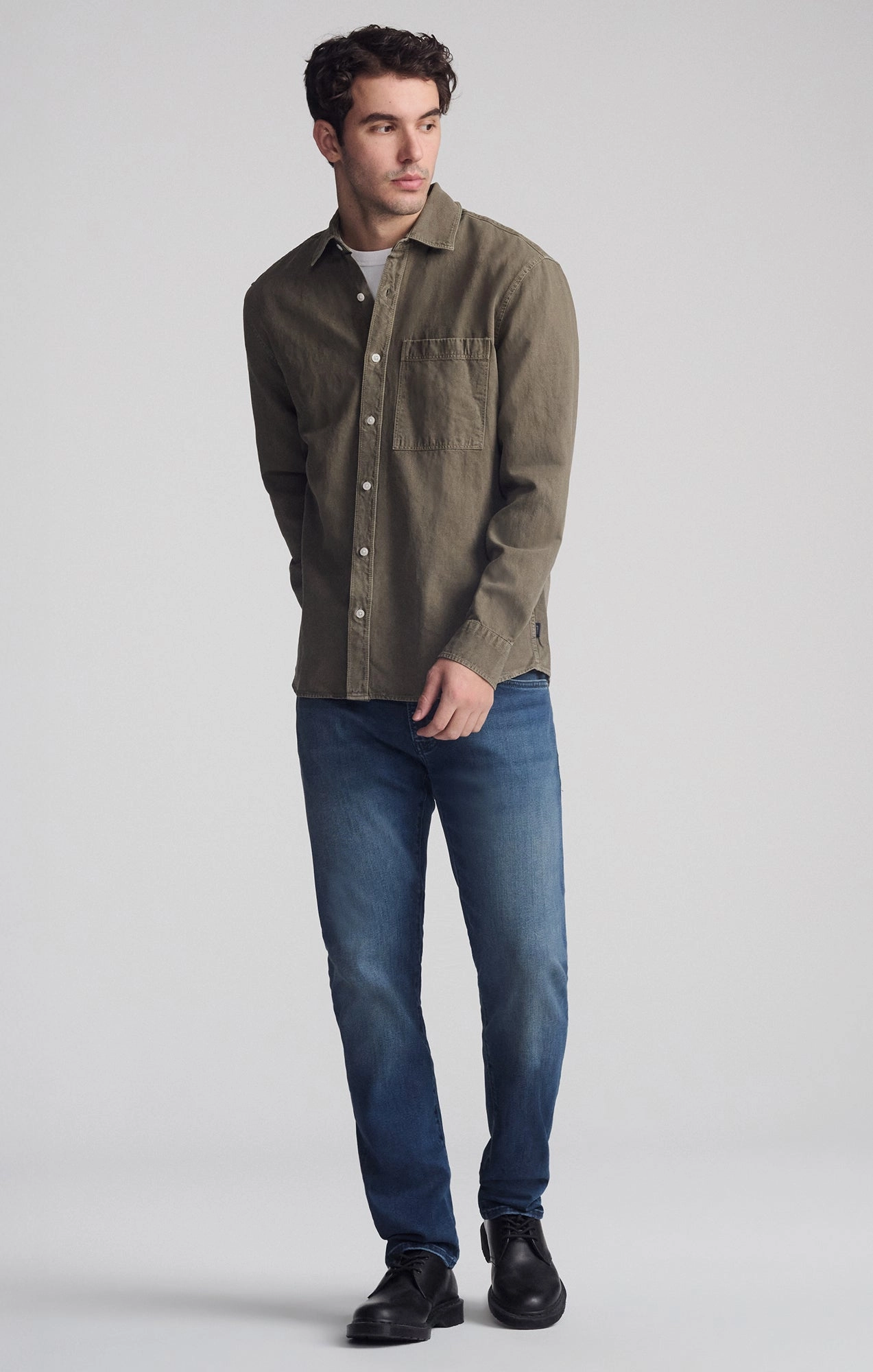 ONE POCKET LONG SLEEVE BUTTON-UP SHIRT IN BUNGEE CORD