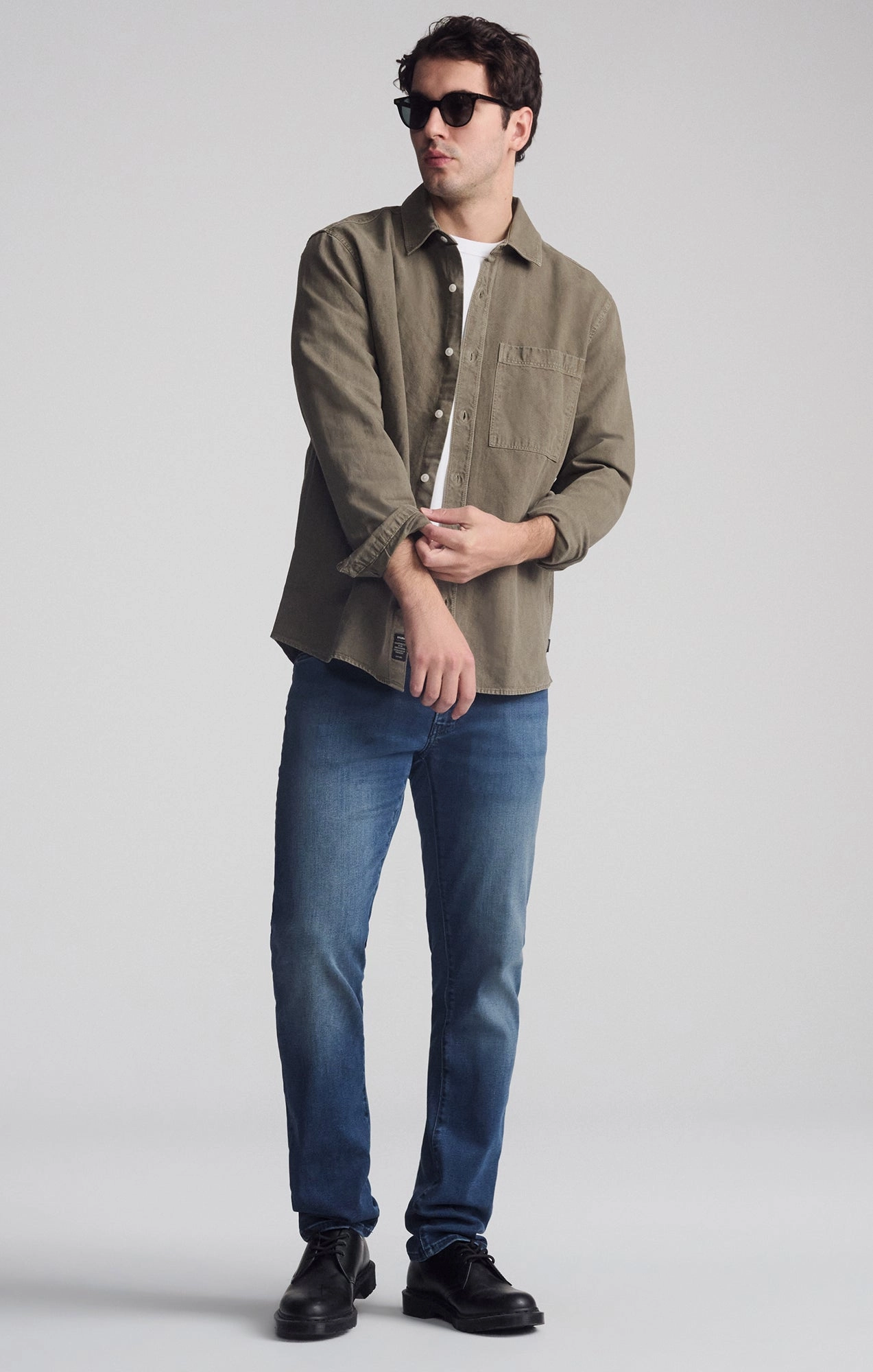 ONE POCKET LONG SLEEVE BUTTON-UP SHIRT IN BUNGEE CORD