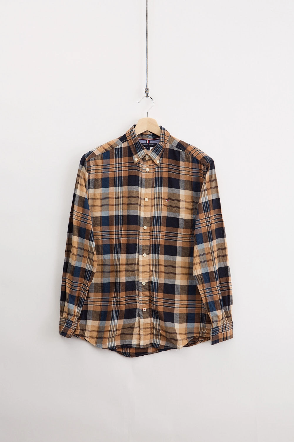 Tommy Hilfiger Magnetic button shirt (M)