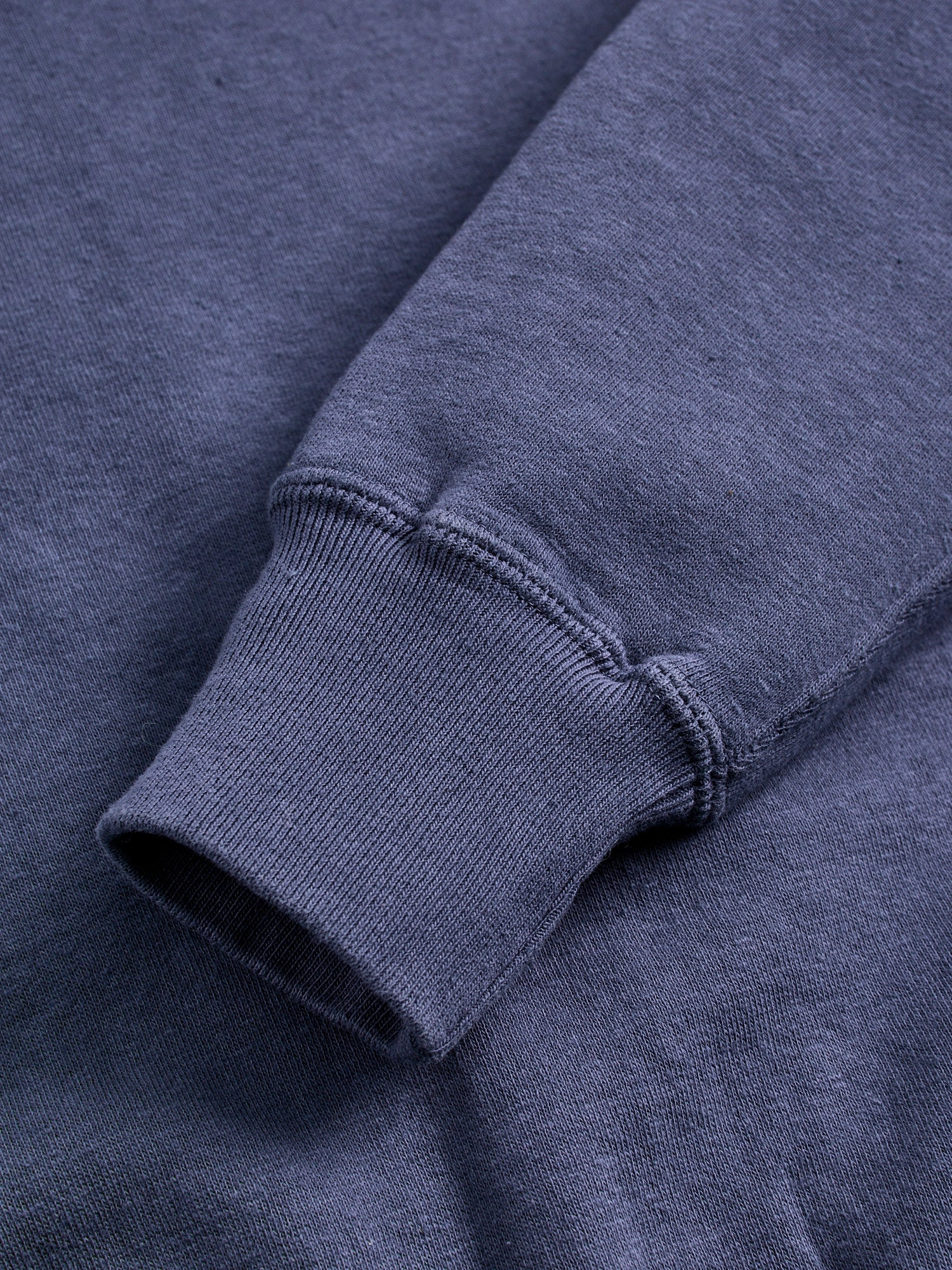Tsuriami Loopwheel Sweatshirt in Navy