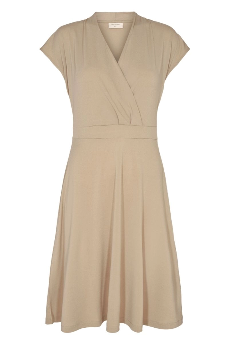 Yrsa Dress | Silver Mink | Kjole fra Freequent