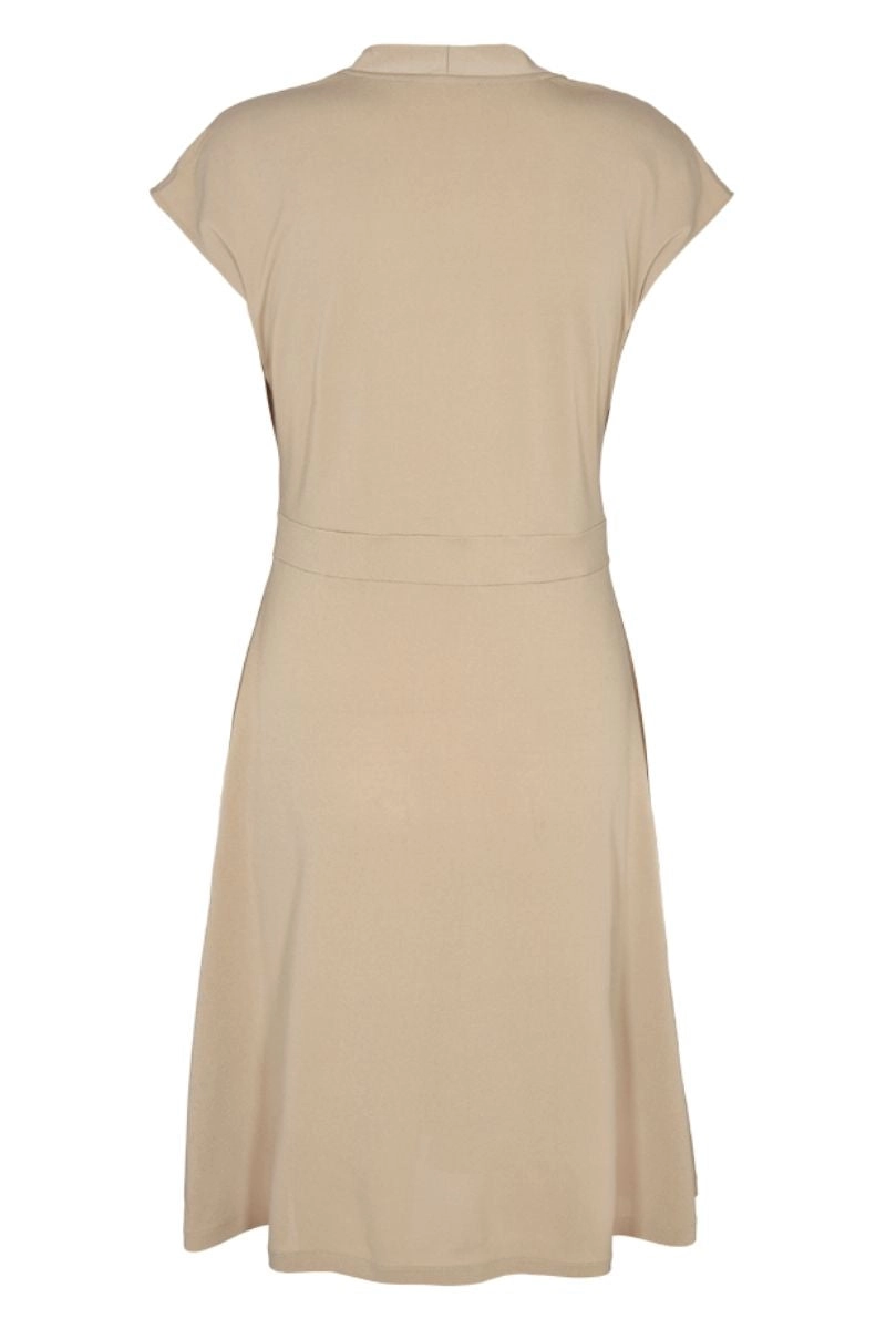 Yrsa Dress | Silver Mink | Kjole fra Freequent